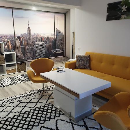 Carolina Sweet Apartament Gran Varadino Esterno foto